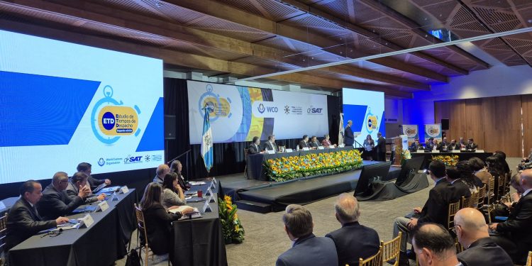 Guatemala acelera su ruta hacia la modernización aduanera