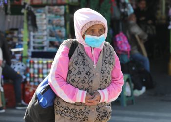 IGSS comparte medidas de prevención ante enfermedades respiratorias en la época fría. (Foto: IGSS)