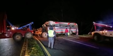 Presidente declara luto nacional ante el accidente en la carretera Interamericana. (Foto: Provial)