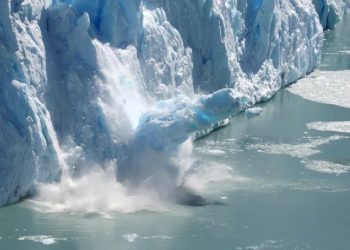 El calentamiento del planeta causa el constante derretimiento de los glaciares.