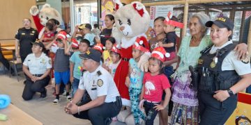 Fortalecen el acercamiento comunitario con familias del vertedero municipal de San Felipe