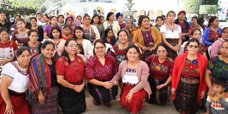 La nueva ley establece el 5 de septiembre para conmemorar el Día de la Dignificación de las Mujeres Indígenas.