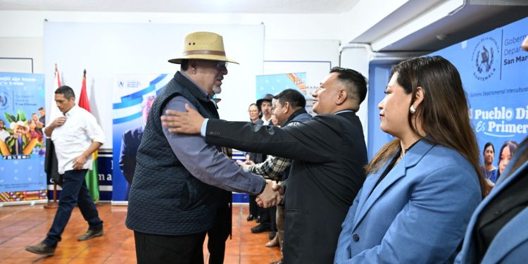 Como parte de la gira A tu Tierra, el presidente Bernardo Arévalo instaló el gobierno departamental de San Marcos.
