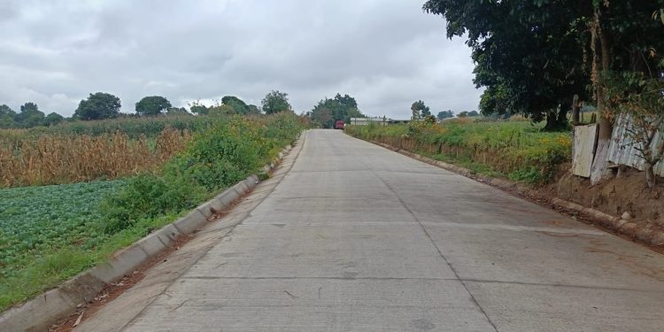 Carretera entre la aldea Chimazat y Santa Cruz Balanyá, Chimaltenango promoverá el desarrollo en el área.