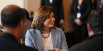 Vicepresidenta Karin Herrera. / Foto: Vicepresidencia de la República.