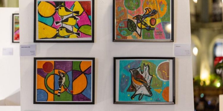 Invitan a disfrutar de la exposición artística en el Palacio Nacional de la Cultura. / Foto: MCD.