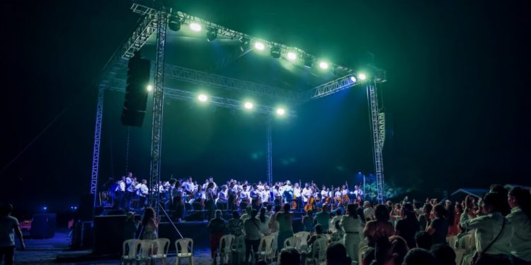 La Orquesta Sinfónica Nacional debuta en Puerto San José con concierto a orillas del Pacífico. (Foto: MCD)