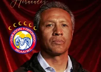 Xelajú MC anuncia a Roberto Hernández como nuevo entrenador