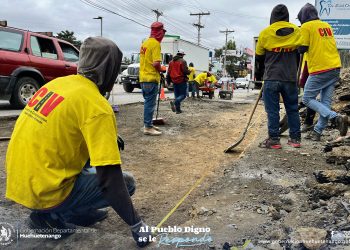 Realizan tareas de bacheo y recuperación de asfalto en Huehuetenango