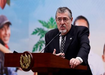 El presidente Bernardo Arévalo habla sobre el decomiso de más de dos toneladas de cocaína en Puerto Quetzal y combate al crimenn organizado.