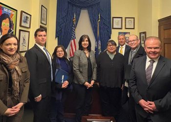 Gobierno y sector privado mantienen acercamiento con APHIS para avanzar con el aval para exportar aguacate Hass guatemalteco a Estados Unidos. / Foto MAGA.