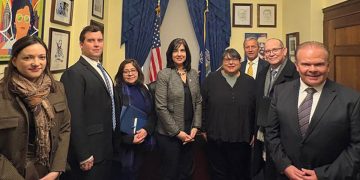 Gobierno y sector privado mantienen acercamiento con APHIS para avanzar con el aval para exportar aguacate Hass guatemalteco a Estados Unidos. / Foto MAGA.