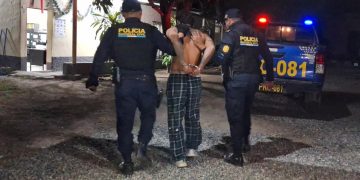 Agentes de la PNC capturaron a alias "Killer", en el progreso, en uno de los operativos que se llevan a cabo en todo el país por el estado de sitio.