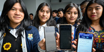 Becas por Nuestro Futuro de Segeplan.