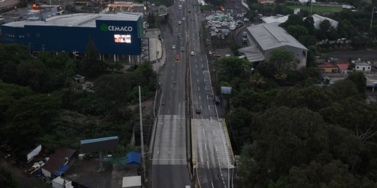 Puente del km 17.5 en Villa Nueva./Foto: Gilber García.