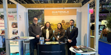 Embajada guatemalteca participa en la feria turística Vakantiebeurs, en Países Bajos