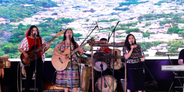 Espectáculo Puentes de Música, creado por el maestro Fernando Scheel. / Foto: SCSP