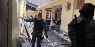 Incautan armas de fuego, una granada y teléfonos celulares en requisa del centro Renovación I