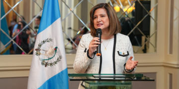 Vicepresidenta participa en encuentro latinoamericano para fortalecer el liderazgo femenino. (Foto: Vicepresidencia de la República)