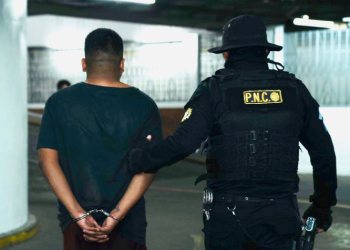 Agentes de la comisaría 12 recapturaron a Rony Eduardo Diego Reyes, de 28 años. / Foto: PNC
