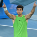 Alcaraz firma una tarde histórica en en Australian Open