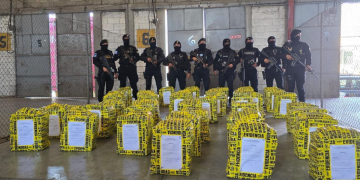 Incautación de 4.9 toneladas de cocaína. /Foto: Mingob