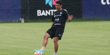 Darwin Lom se une al The Strongest de Bolivia y jugará la Copa Libertadores