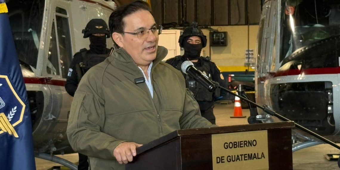 ministro de Gobernación, Marco Antonio Villeda