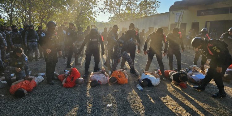 Fuerzas de seguridad retoman el control de Renovación I