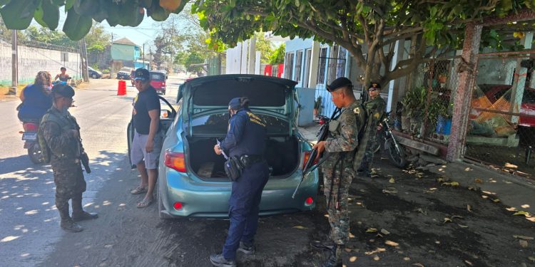 Operativos conjuntos entre PNC y Ejército de Guatemala.