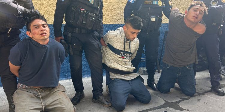 PNC responde con capturas a ataques contra agentes en diferentes puntos del país