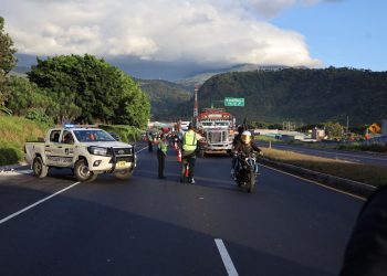 CIV fortalecerá operativos conjuntos en la red vial a partir del 15 de enero. / Foto: CIV.