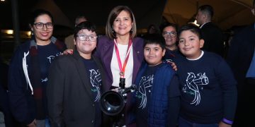 Vicepresidenta Karin Herrera.