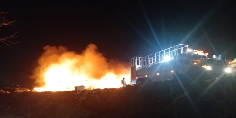 Incendio en el Vertedero de AMSA controlado en un 100%