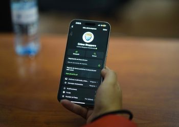 Plataforma tecnológica de Crime Stoppers para denuncias anónimas. / Foto: PNC.