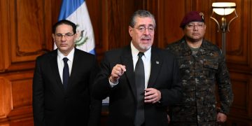 El presidente Bernardo Arévalo, durante mensaje en cadena nacional.