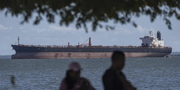 Estados Unidos recibirá petróleo venezolano, de acuerdo con el presidente Trump.