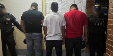 La PNC capturó a tres presuntos autores de ataque contra alcalde de Los Amates, Izabal.