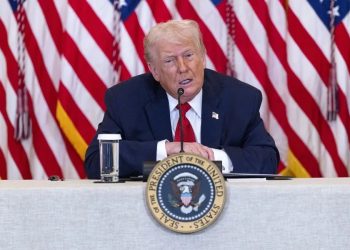 El presidente estadounidense Donald Trump intenta presionar por una acuerdo para la compra de la isla de Groenlandia, un territorio autónomo de Dinamarca.