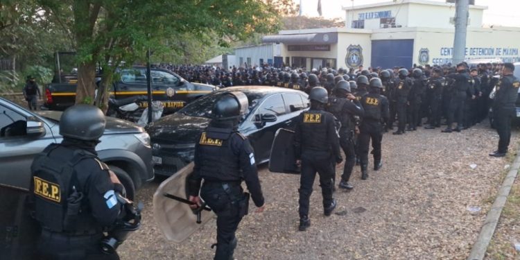 PNC desarrolla el operativo Centinela en Renovación l. / Foto: PNC