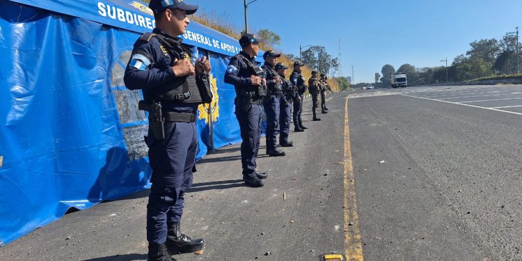 El Operativo Centinela tendrá una duración de 45 días, periodo durante el cual se incrementará la intensidad de los operativos en todo el departamento. / Foto: PNC