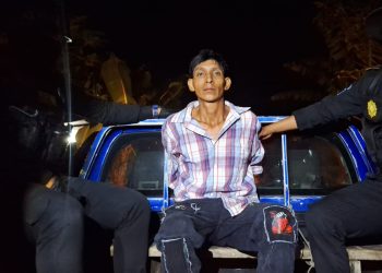 Capturado bajo las sospechas del crimen de su esposa y su hija. / Foto: PNC.