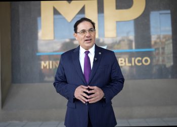 Ministro Marco Antonio Villeda presenta denuncia contra el alcalde de Moyuta, Jutiapa. / Foto: Mingob.