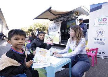 Instituciones prepararon actividades para niños y adultos en el Informe Abierto al Pueblo de Guatemala. / Foto: Dickéns Zamora.