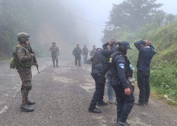 Las acciones del estado de sitio forman parte de un plan coordinado entre la PNC y el Ejército de Guatemala, con el fin de identificar y desarticular células criminales. / Foto: PNC.