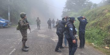 Las acciones del estado de sitio forman parte de un plan coordinado entre la PNC y el Ejército de Guatemala, con el fin de identificar y desarticular células criminales. / Foto: PNC.
