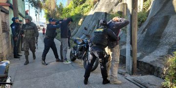 Las autoridades informaron que estas incursiones forman parte de un plan de seguridad que se desarrolla a nivel nacional. / Foto: PNC