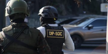 PNC y Ejército desmantelan red de videovigilancia de pandilleros en zona 18