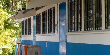 UCEE entrega remozamiento de INEB en Jocotán./Foto: UCEE.