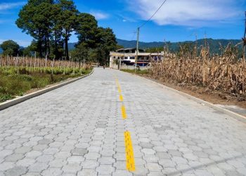 Avanza el desarrollo vial en el caserío Los Barrancos, Sololá